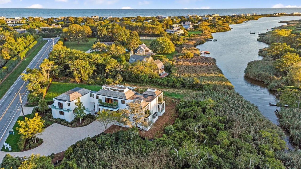 1076 Ocean Road, Bridgehampton