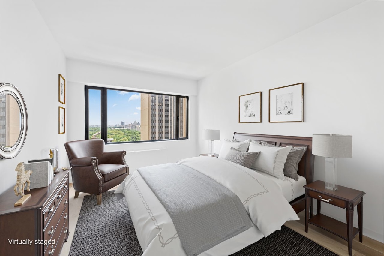 58 West 58th Street Unit: 27C