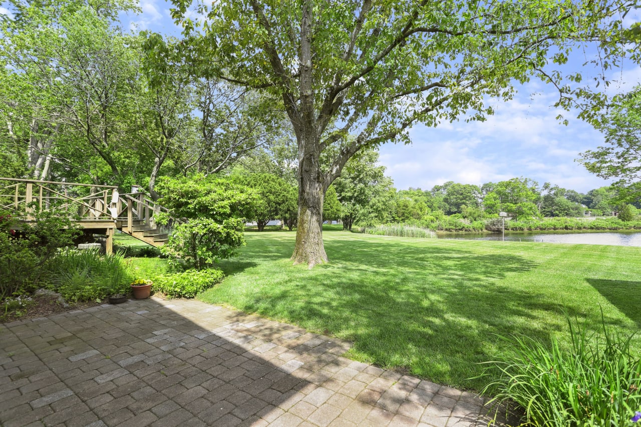 398 Greens Farms Road The Riverside Realty Group