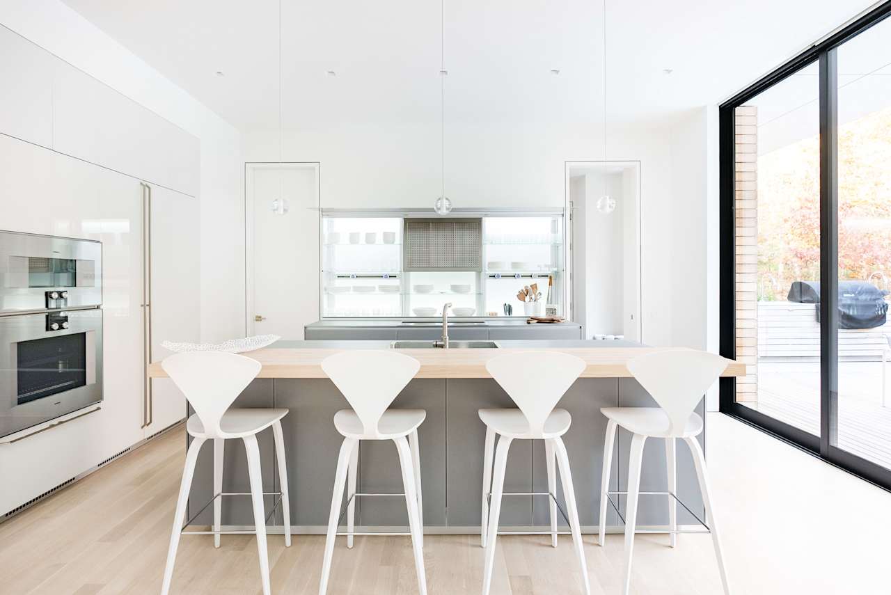 460 WATER MILL TOWD ROAD