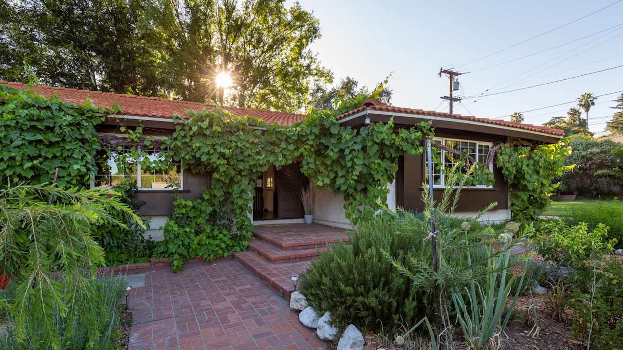 1317 Avocado Terrace