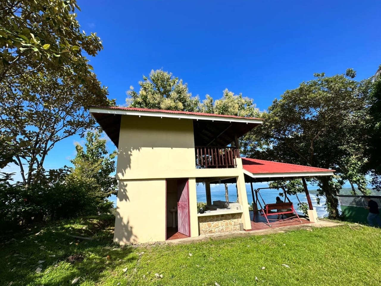 Amazing Property with Unique Ocean Views