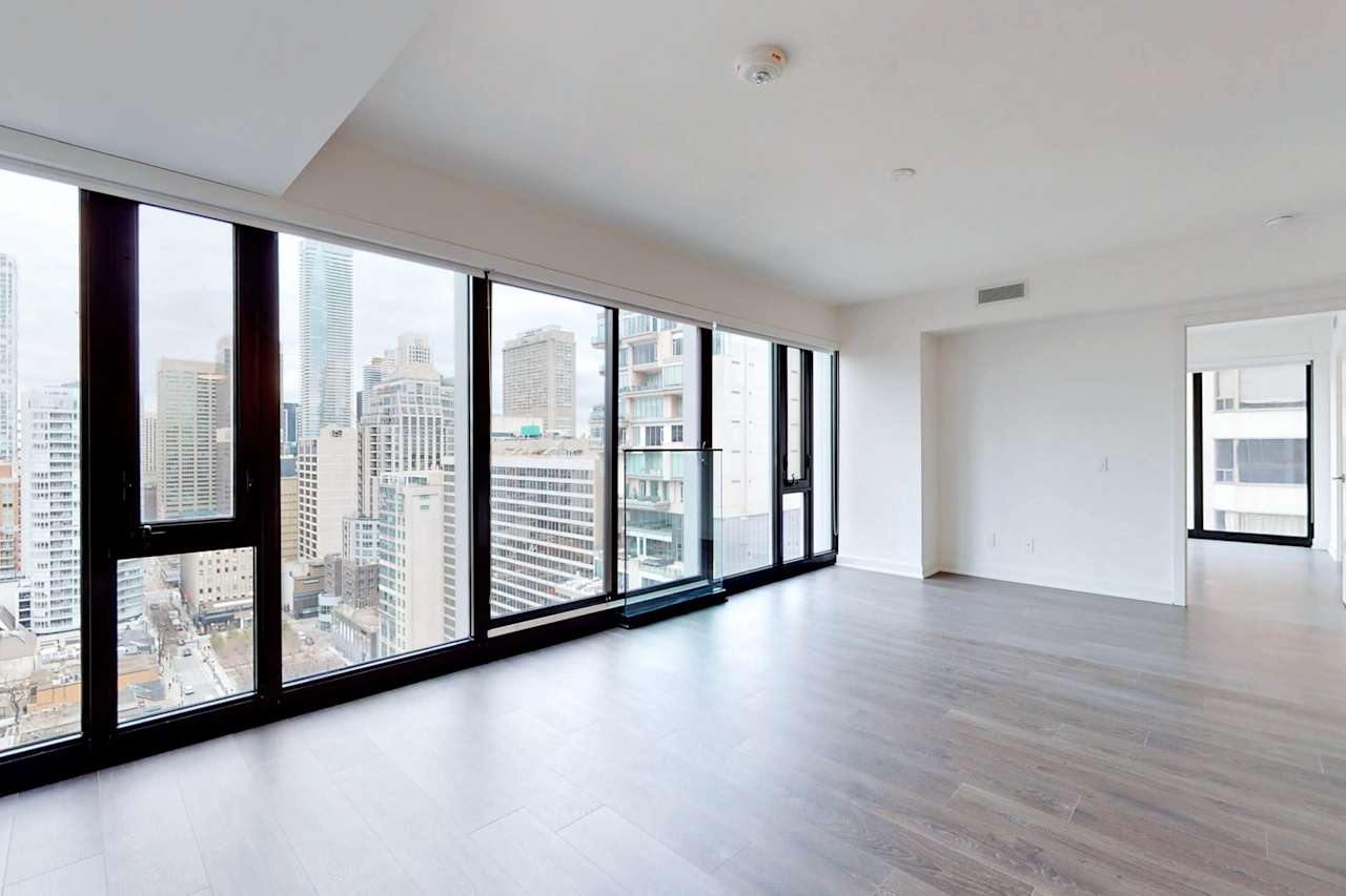 Cumberland Tower Yorkville! Real Estate Listing Kevin Crigger