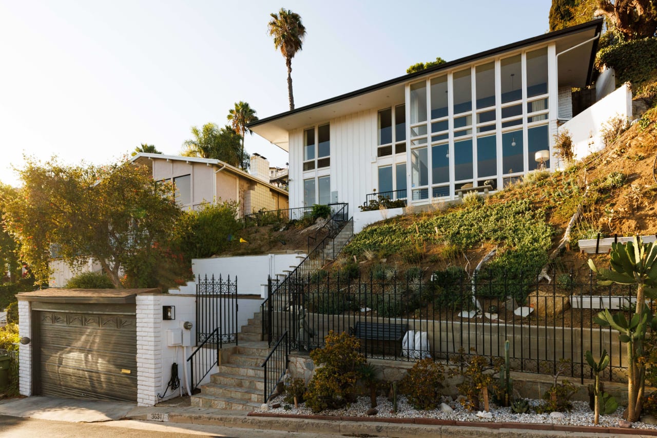 Striking and Unique 1963 Mid Century Home in Los Feliz