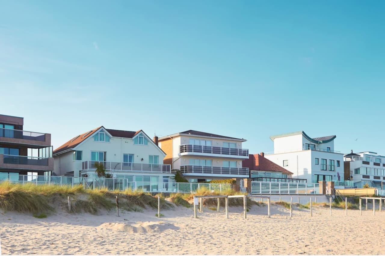 Jenna Kazmierczak Oak Island Real Estate Agent