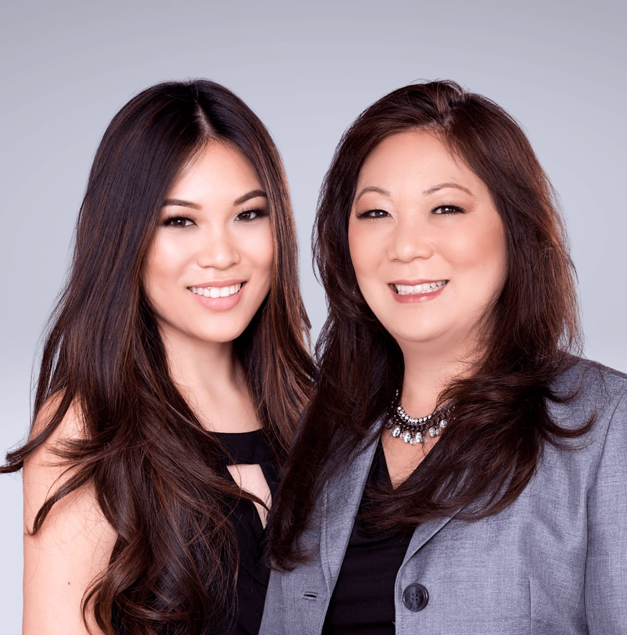 Cindy & Tiffany Kawata