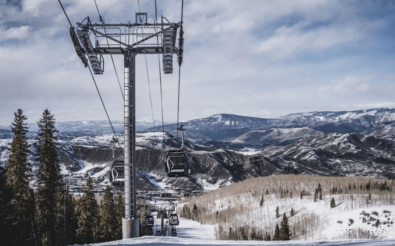 Aspen Real Estate Market vs. Other Ski Resort Towns: A Comparative Analysis