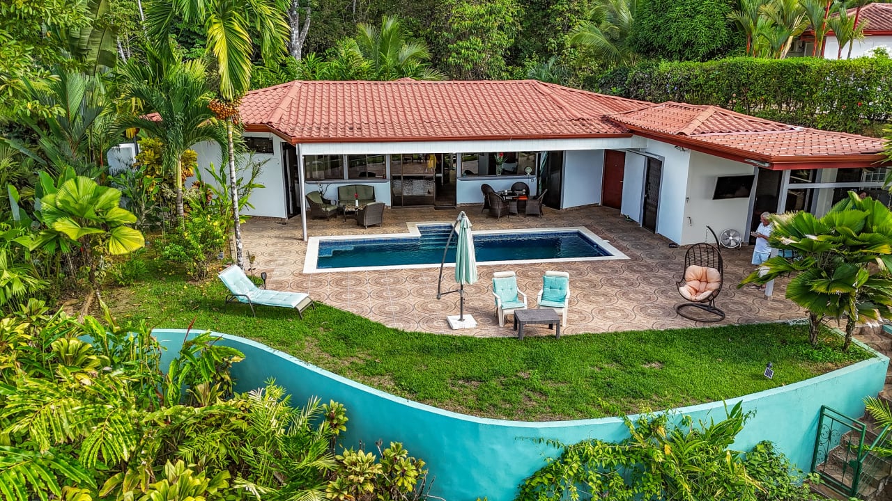 A 3-Bedroom Home With Spectacular Pacific Ocean View On The Edge Of Ojochal