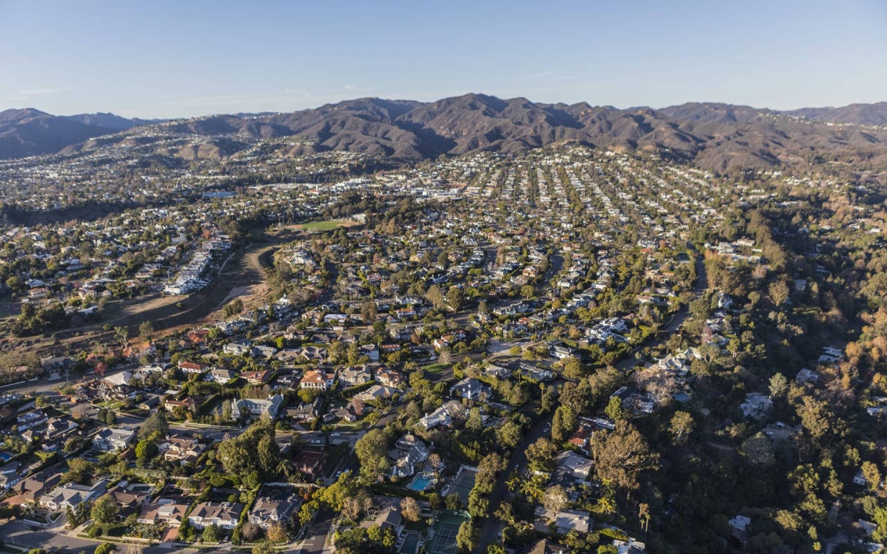 Santa Monica Canyon Real Estate Cindy Ambuehl