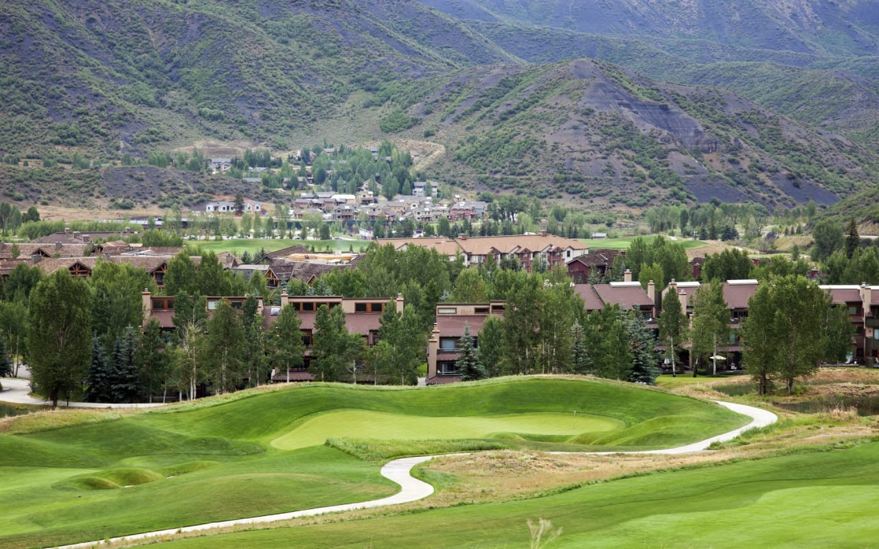 SNOWMASS VILLAGE