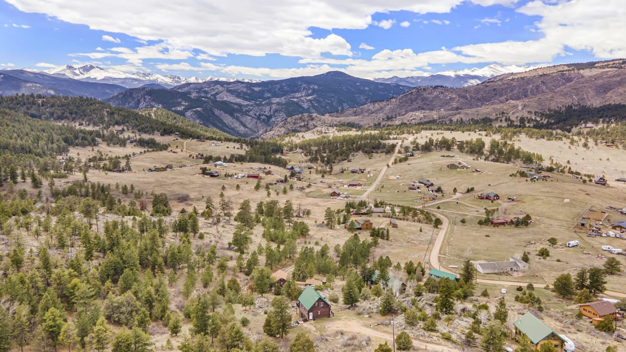 Drake | Neighborhood Guide