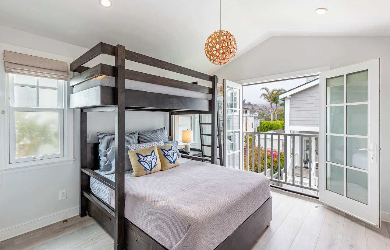 23456 Malibu Colony Rd Unit 88 Malibu, CA 90265 4 Beds