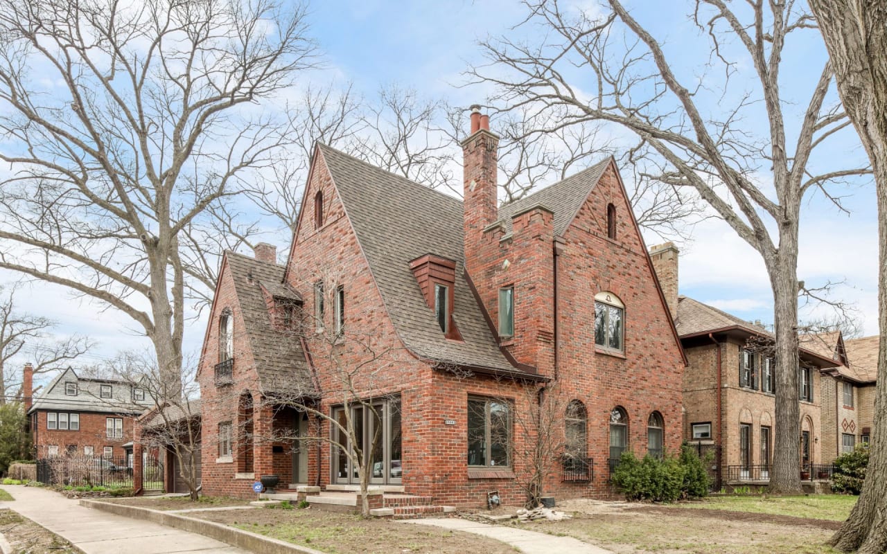 Detroit Real Estate Homes & Houses For Sale in Birmingham, MI