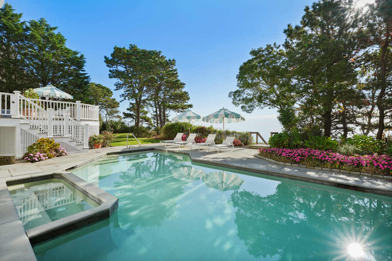 27 Ocean Bluff Drive