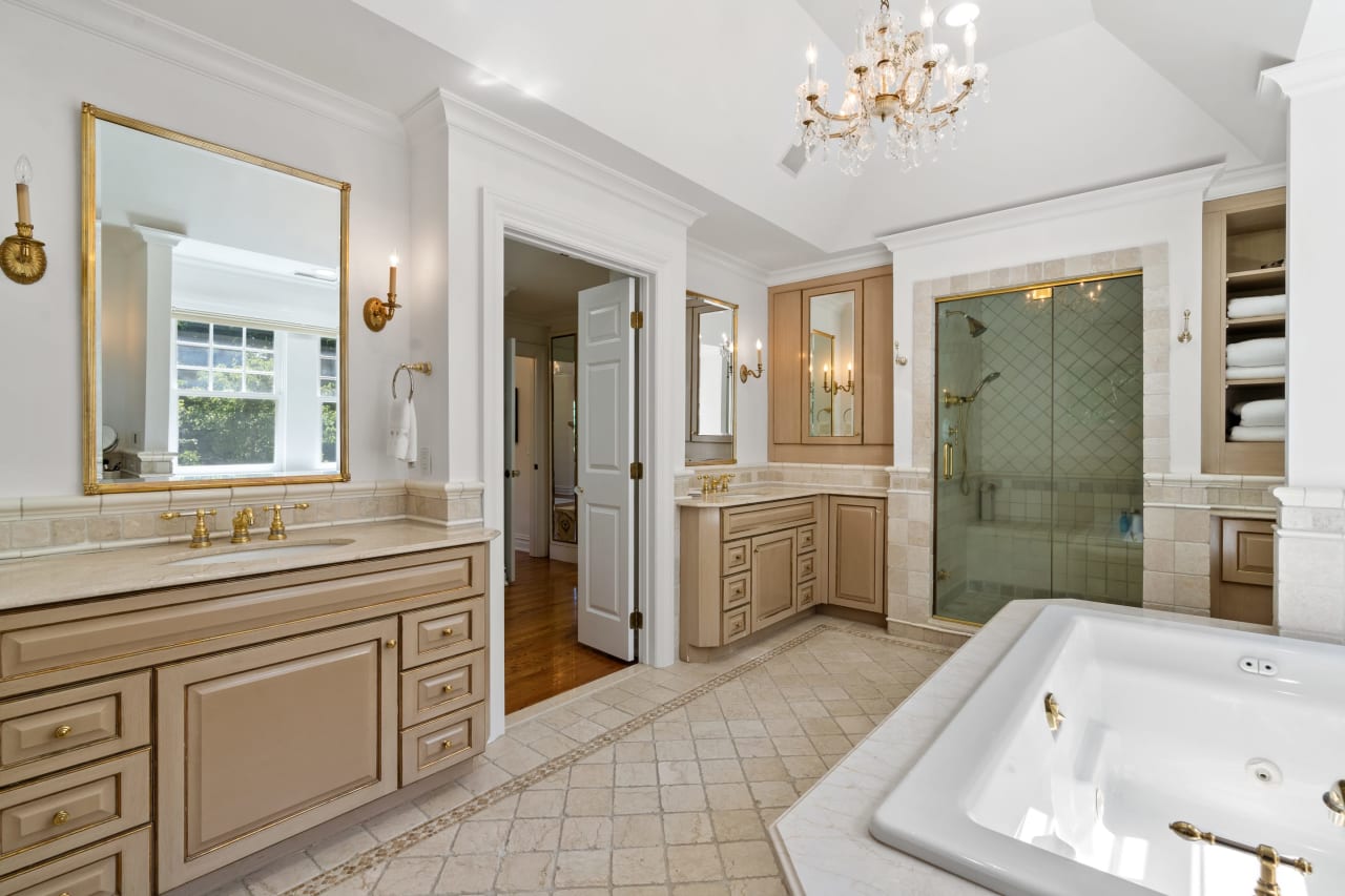 6 Hallock Place, Armonk NY offered for sale with Brian Milton of Compass Greater NY Brian