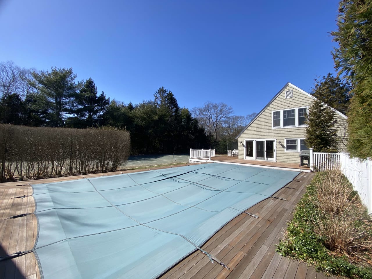 117 Montauk Highway, Quogue Village