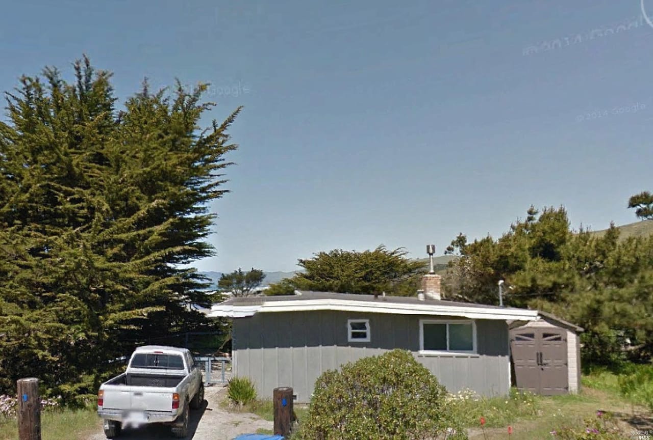 255 Driftwood Avenue