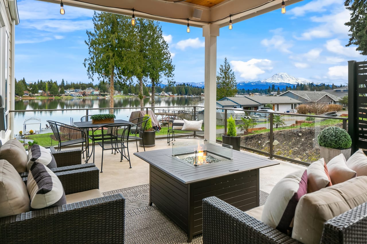 West Tapps Waterfront Luxury Lake Tapps Waterfront Kimber Lee Real