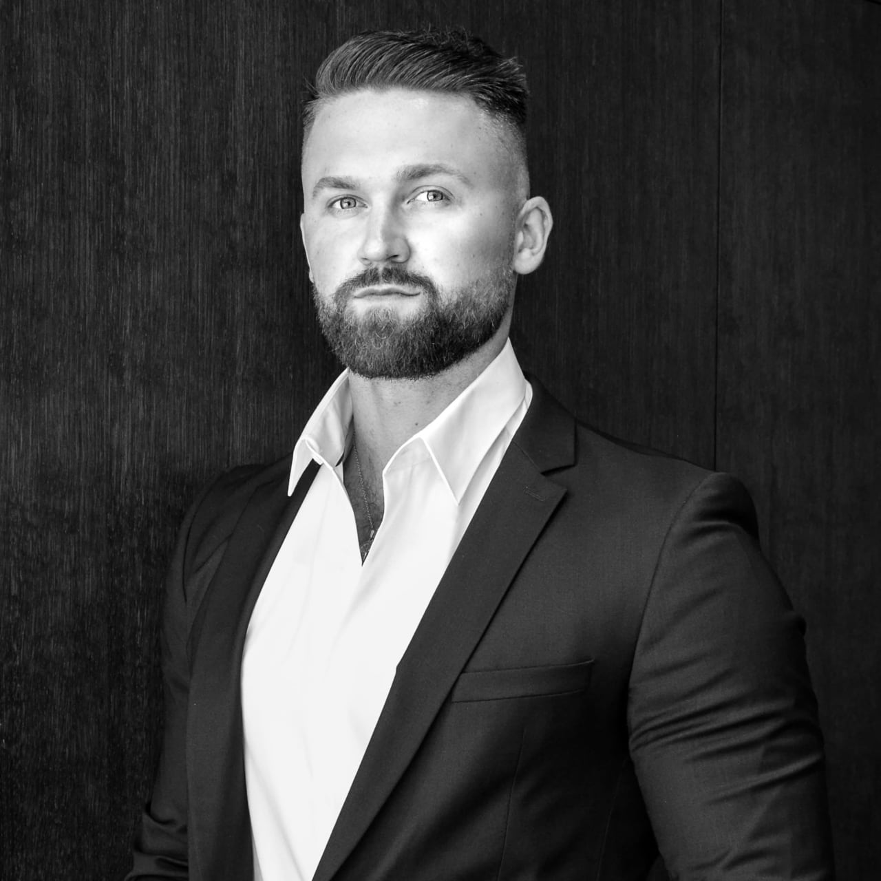 Meet the Team Toronto Luxury Real Estate PSR Brokerage