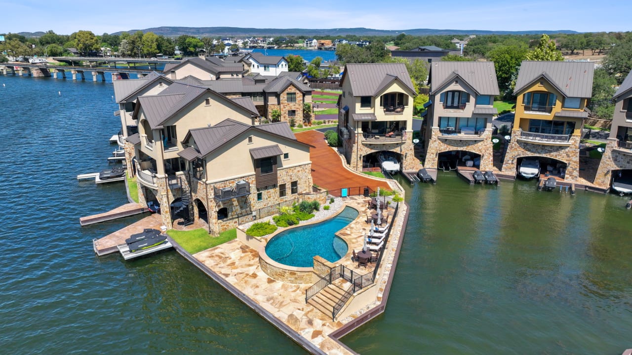 Lake LBJ Waterfront Kingsland, 78639 Hall Realty Group