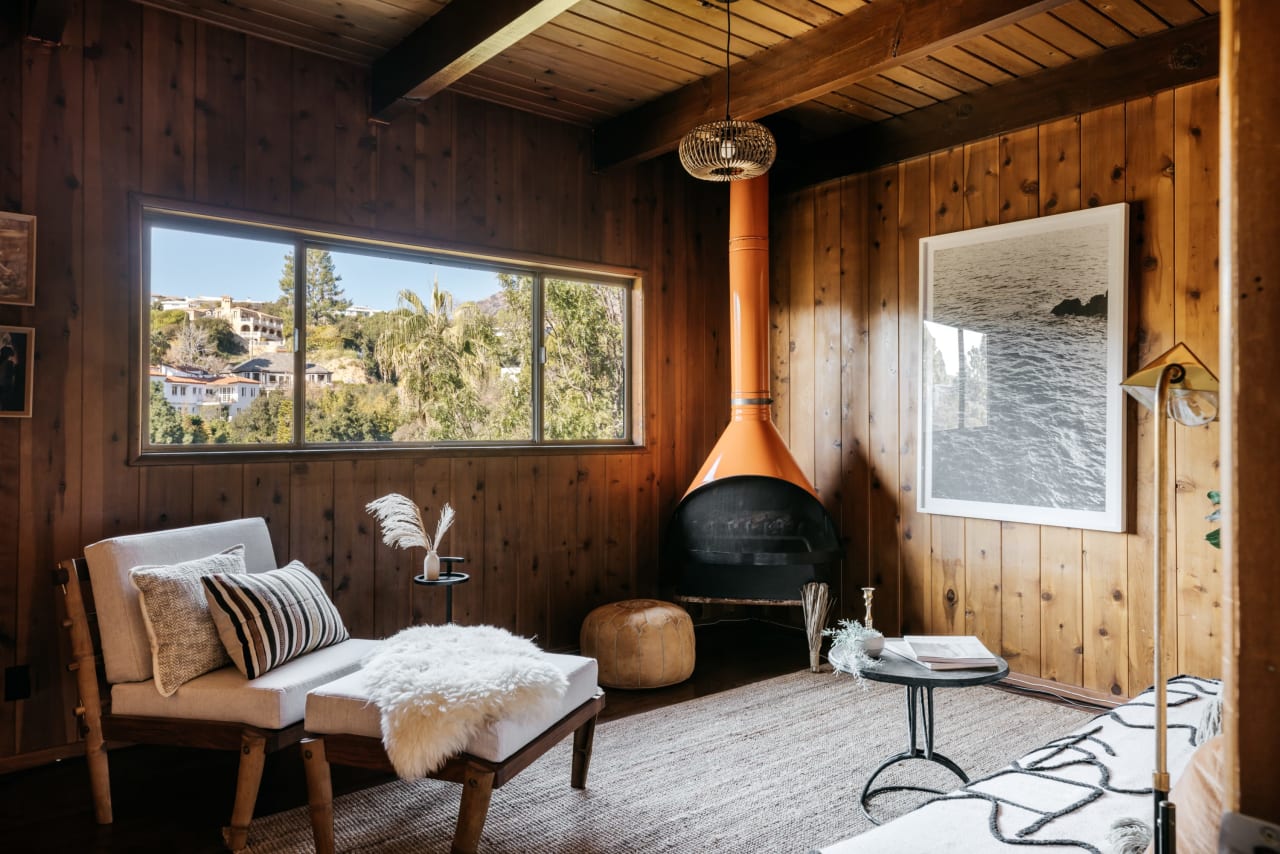 A Mid-Century Treehouse in Beachwood Canyon