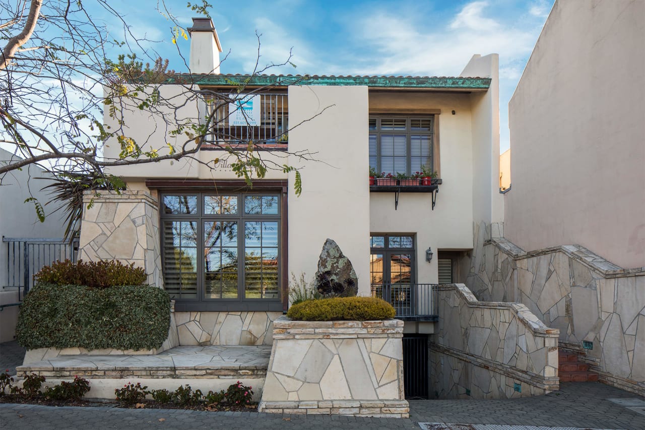 Downtown Carmel Luxury Condo - Dolores 3 SE of 7th # 1