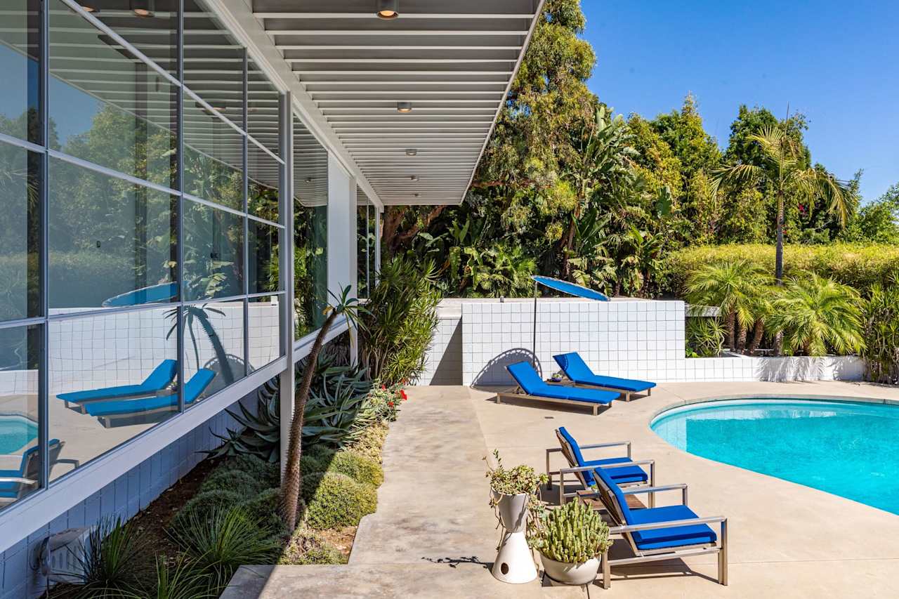 The Steel House :: Neil A. Johnson, AIA