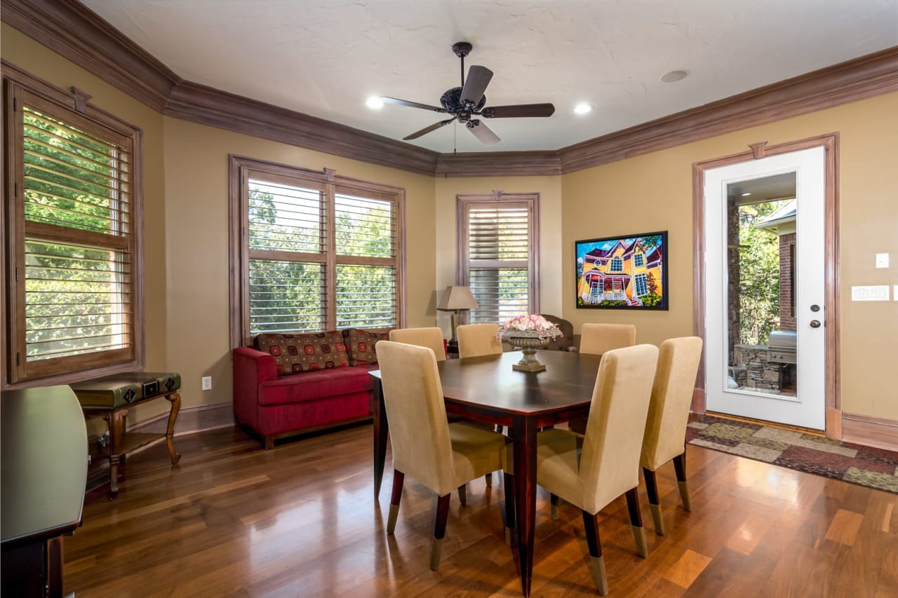 2 Valley Crest Court Jon Underhill Real Estate