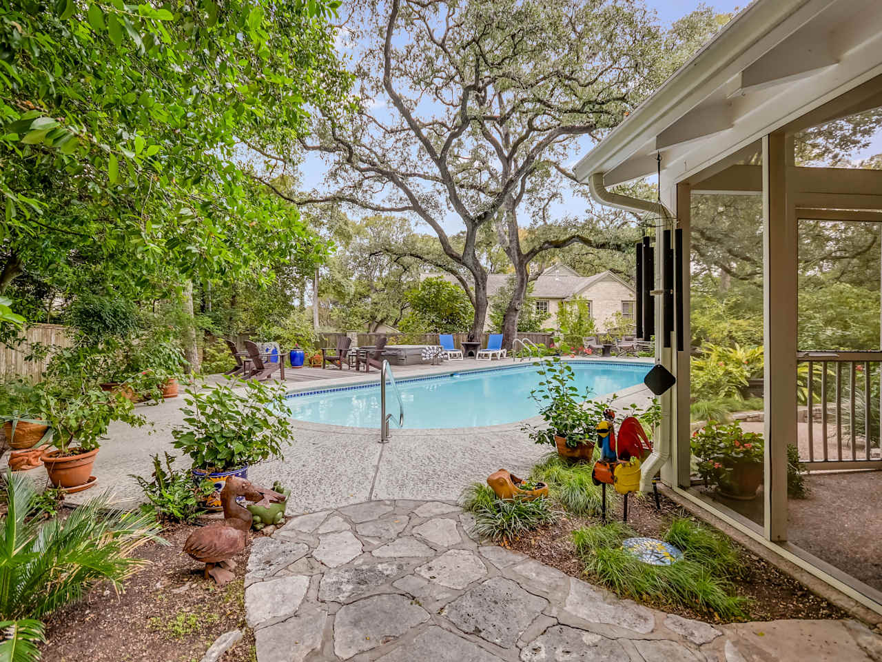 2101 Meadowbrook Drive Deane Residential Austin Real Estate Agents