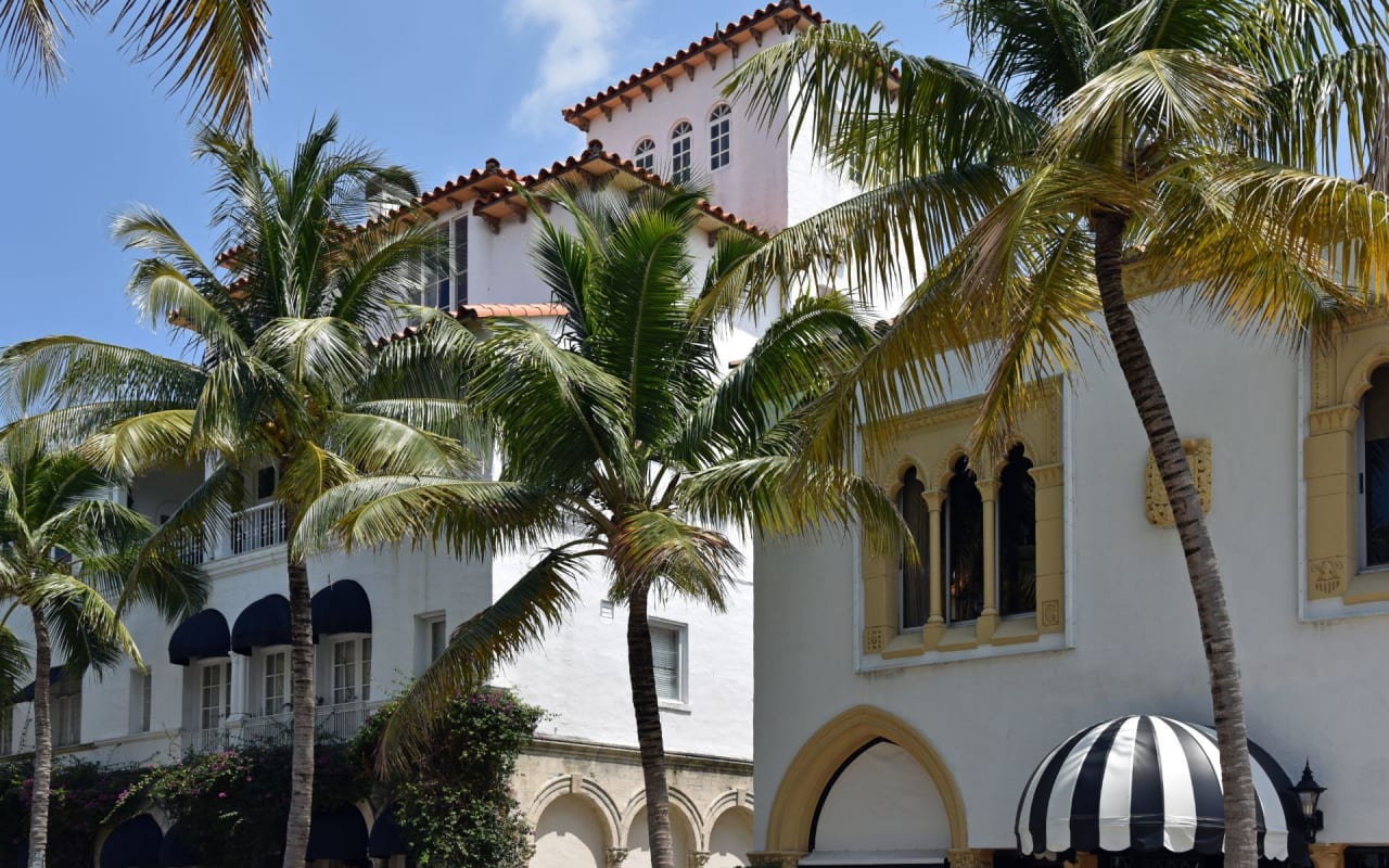 Carlyle Managing Director Drops $22M on Waterfront Palm Beach Manse
