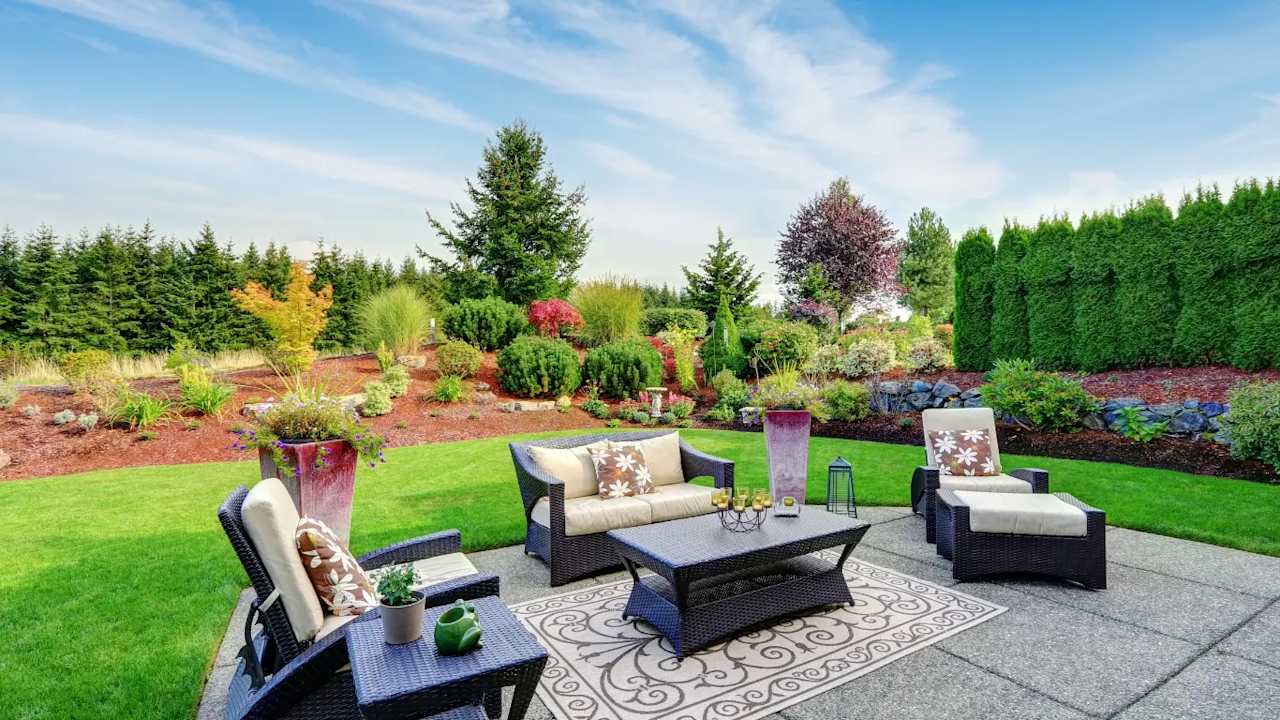 Top 18 simple backyard landscaping ideas in Melbourne