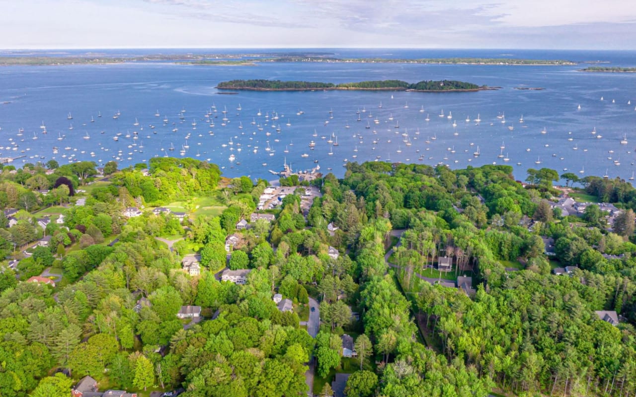 Emilie Cole’s Ultimate Guide to Selling Your Home in Falmouth Maine