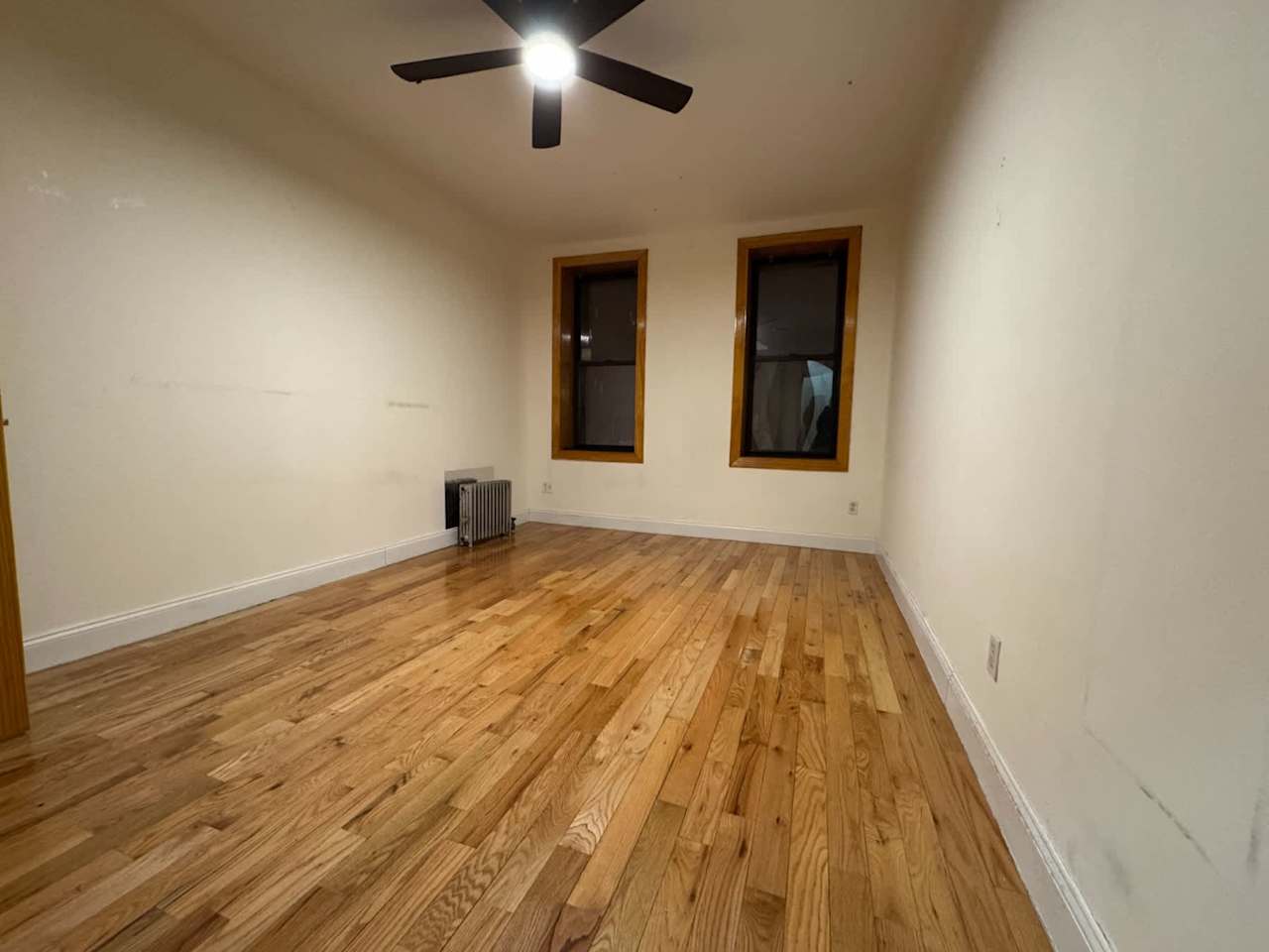 STREET Nicholas AVENUE