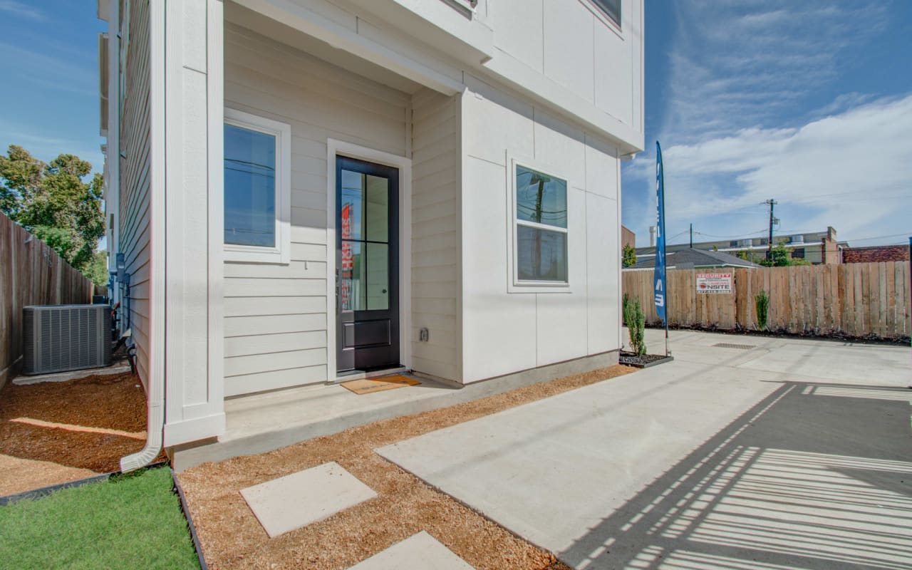 front entryway to a home at Commons at Engelke