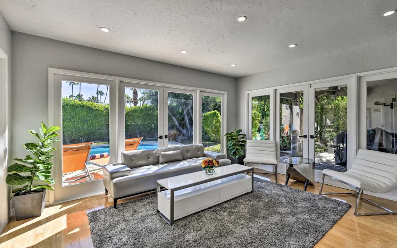 The Future of Ultra Luxury Real - Header Photo