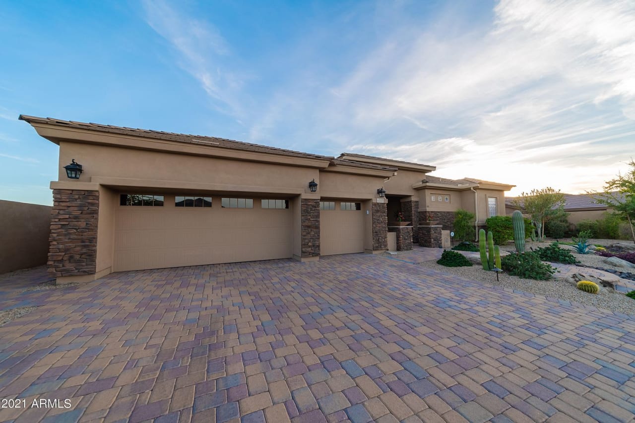 6337 E DESERT FOREST TRL