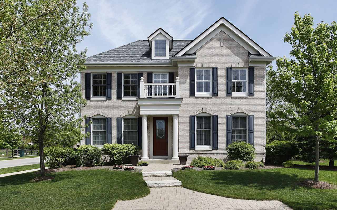 Warsaw Real Estate Agents Deb Paton Showley Group