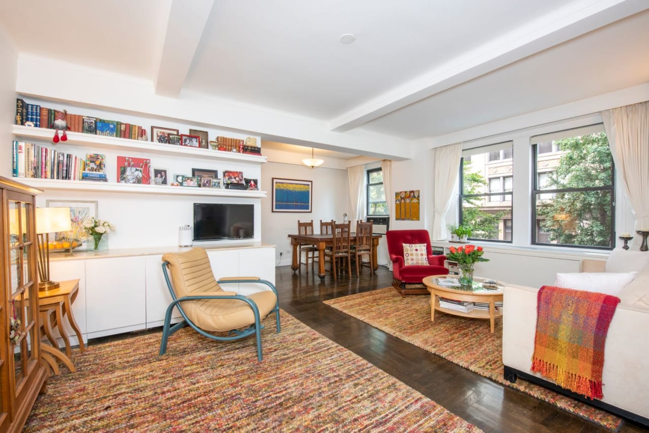 327 Central Park West Unit: 3BB