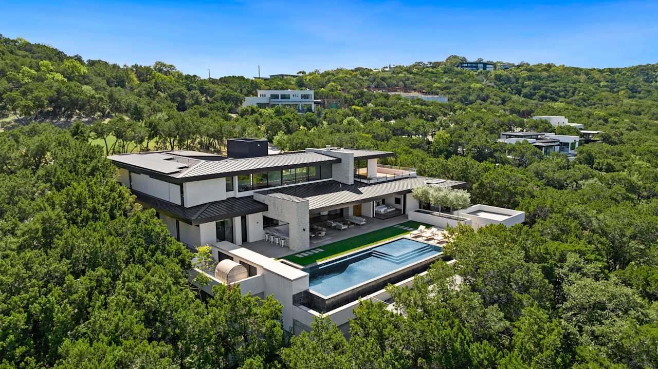 Kumara Wilcoxon Austin Real Estate Agent & Realtor Near Me