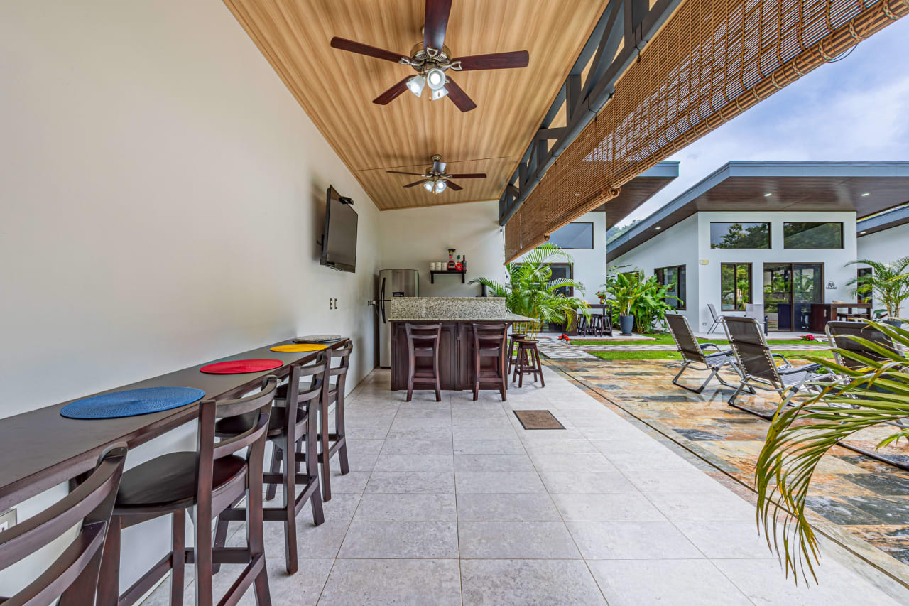 Shalom Chamo Villas, 3 Rental Casitas and a 2 Bedroom Home with an Amazing Location!