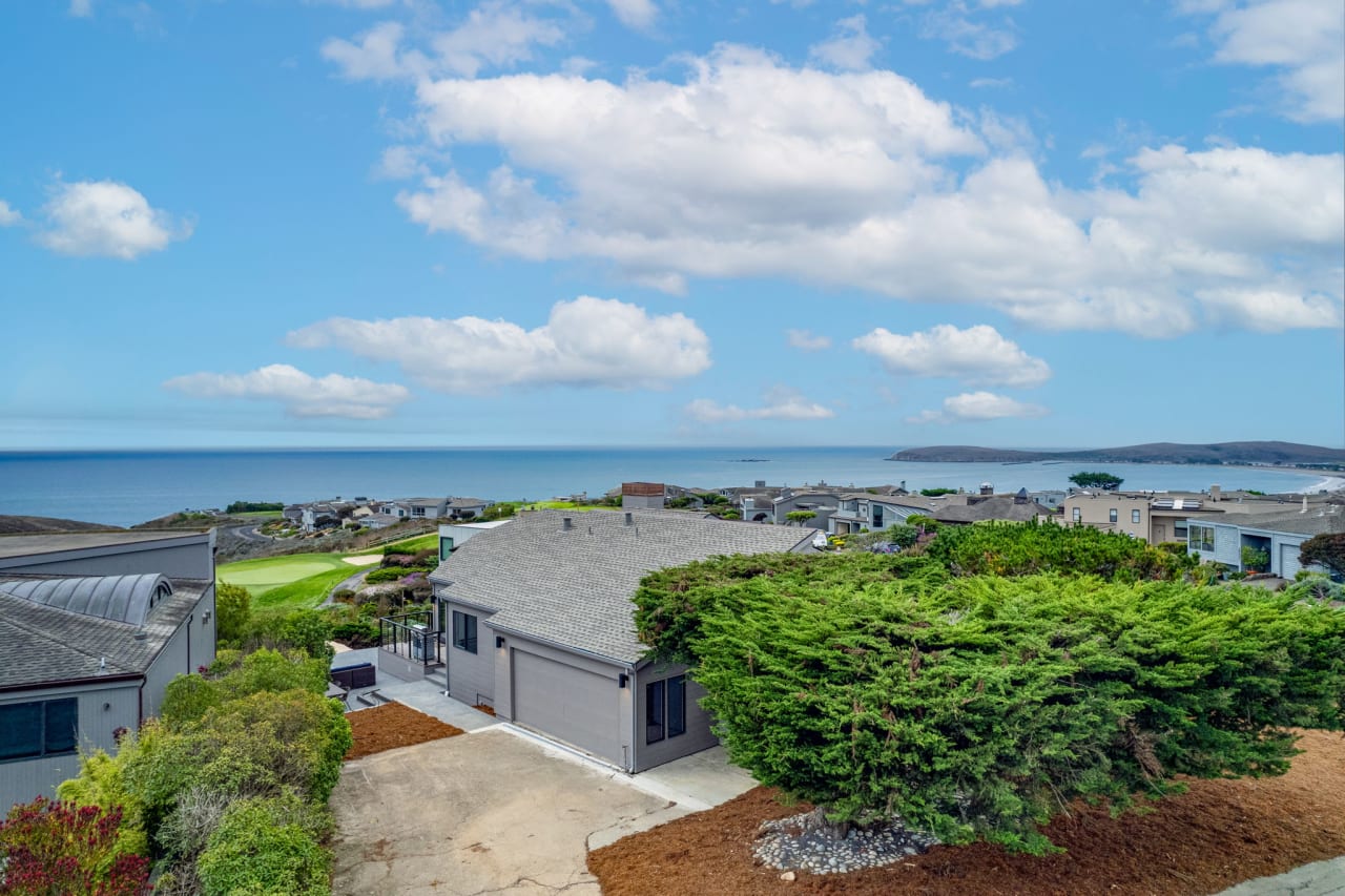 Pacific Ocean Views in Bodega Harbour