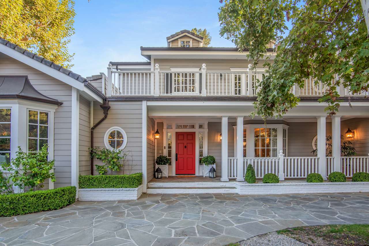 2115 Mandeville Canyon Road