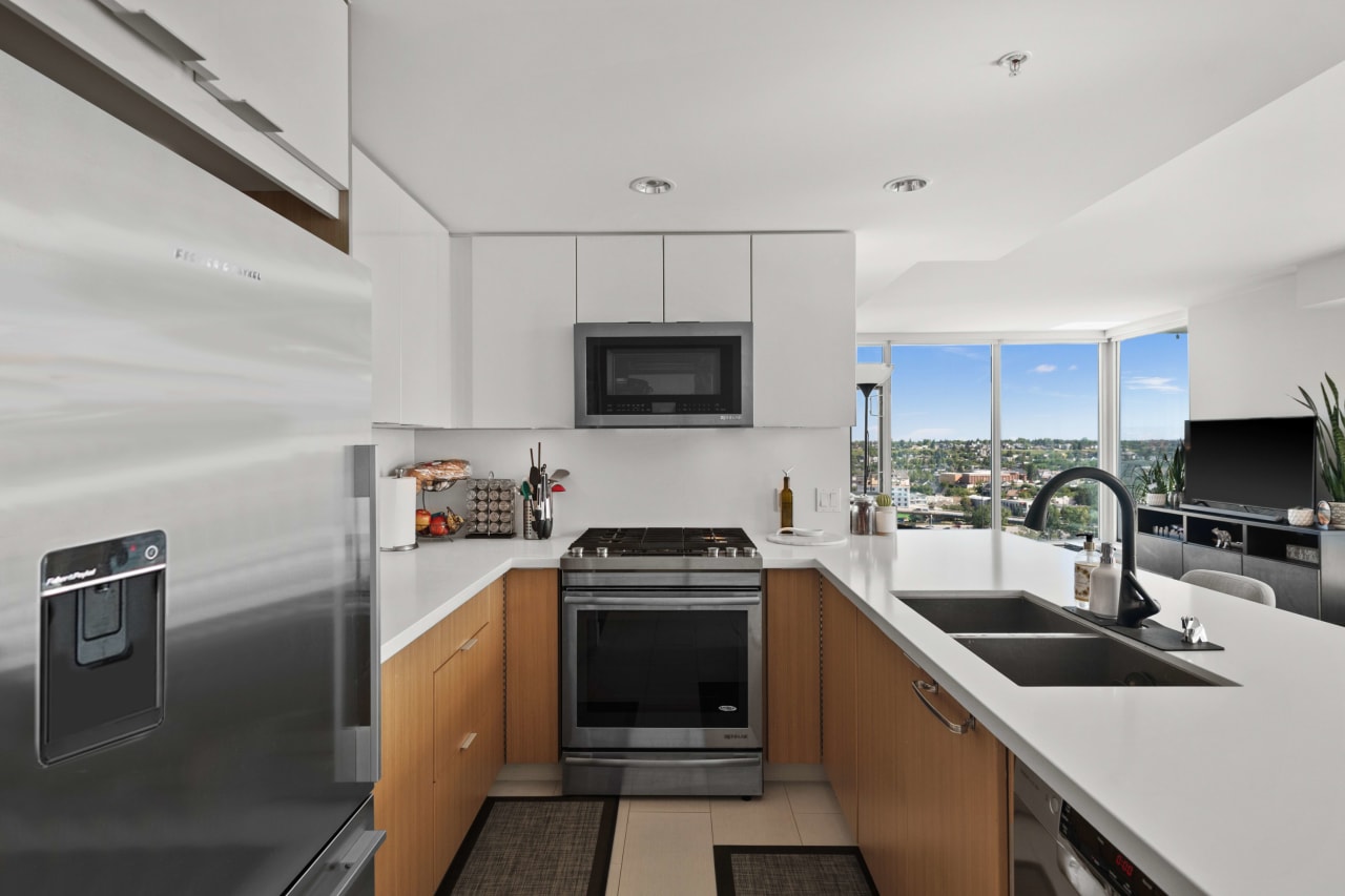 1603, 510 6 Avenue SE Unit: 1603