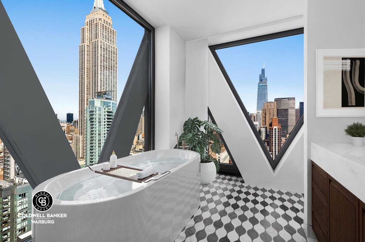 30 E 31st Street Unit: PH