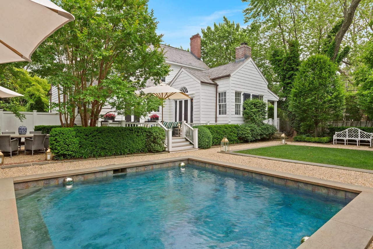 The Glover House Dana Trotter Bridgehampton Real Estate Agents