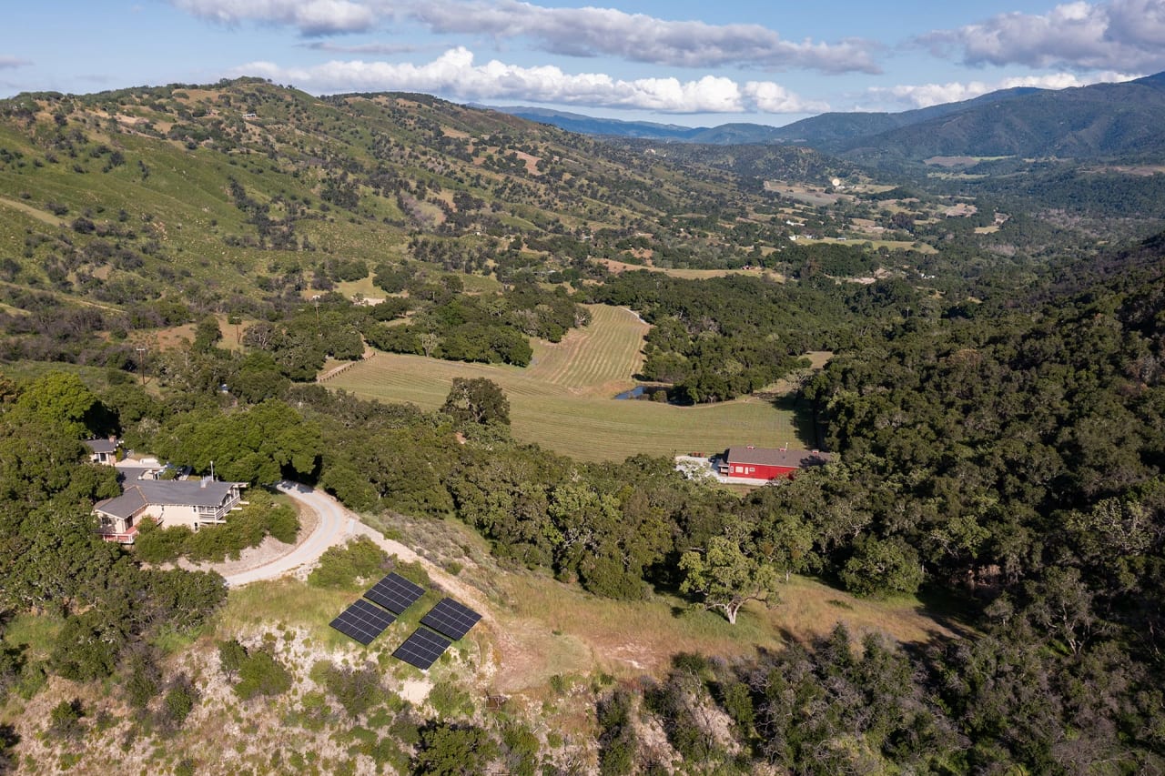 Wine Country Perfection - 17380 Cachagua Road