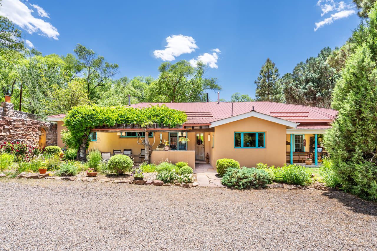 172 Tesuque Village Road Unit A