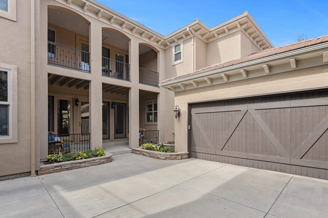 12464 Daniels Gate Drive Jessica Northrop Group, Compass Real