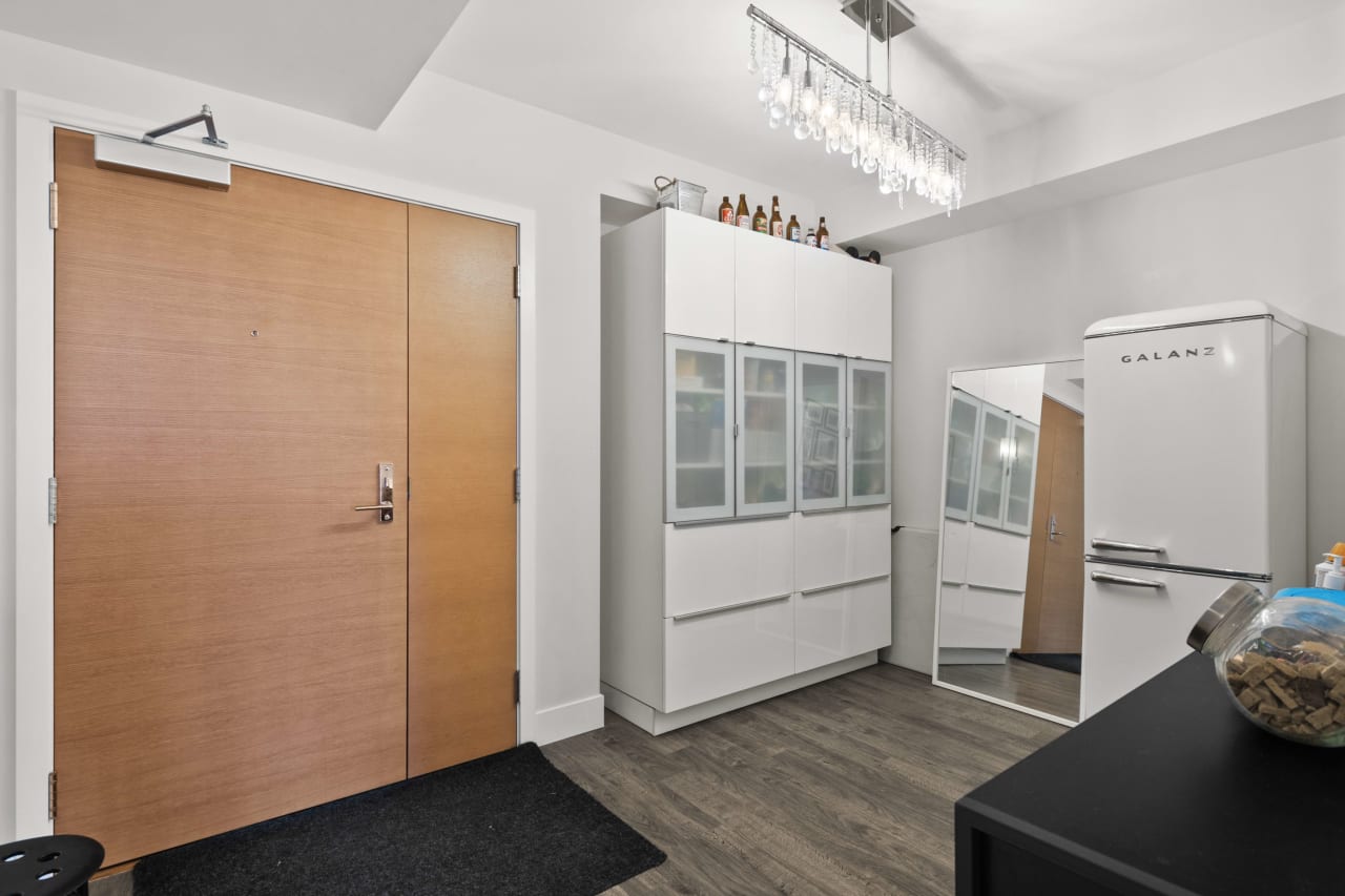 1603, 510 6 Avenue SE Unit: 1603