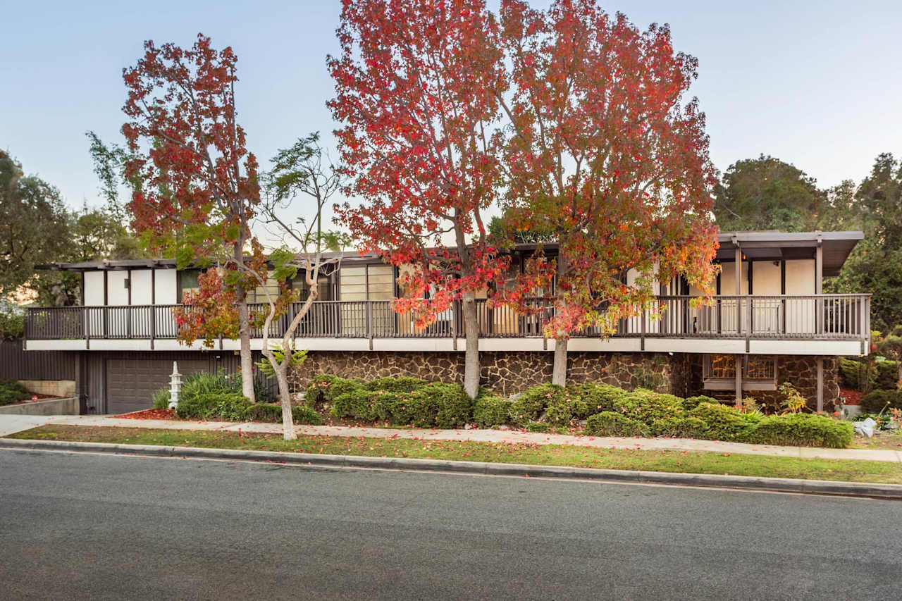 4476 Mount Vernon Drive